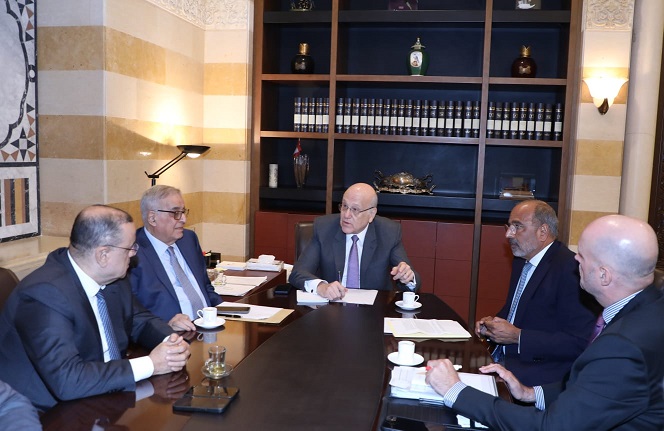 الرئيس ميقاتي يترأس اجتماعا لبحث موضوع النازحين السوريين