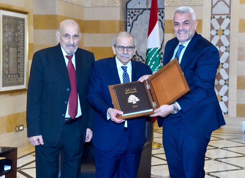 الرئيس سلام يستقبل وفدًا من مؤسسة يوسف صادر للثقافة القانونية