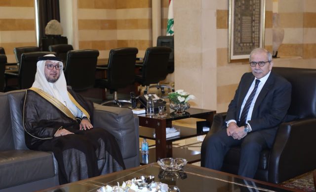الرئيس سلام يستقبل السفير السعودي وليد البخاري