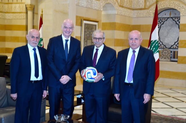 الرئيس سلام يستقبل رئيس الاتحاد الدولي لكرة القدم 