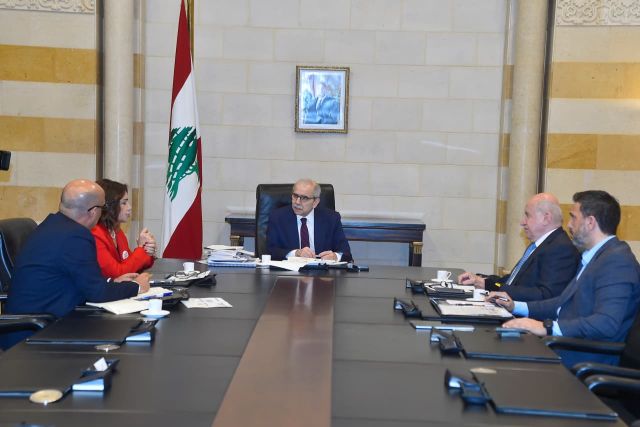 الرئيس سلام يترأس إجتماعا للبحث والتنسيق جهود الإغاثة والاستجابة