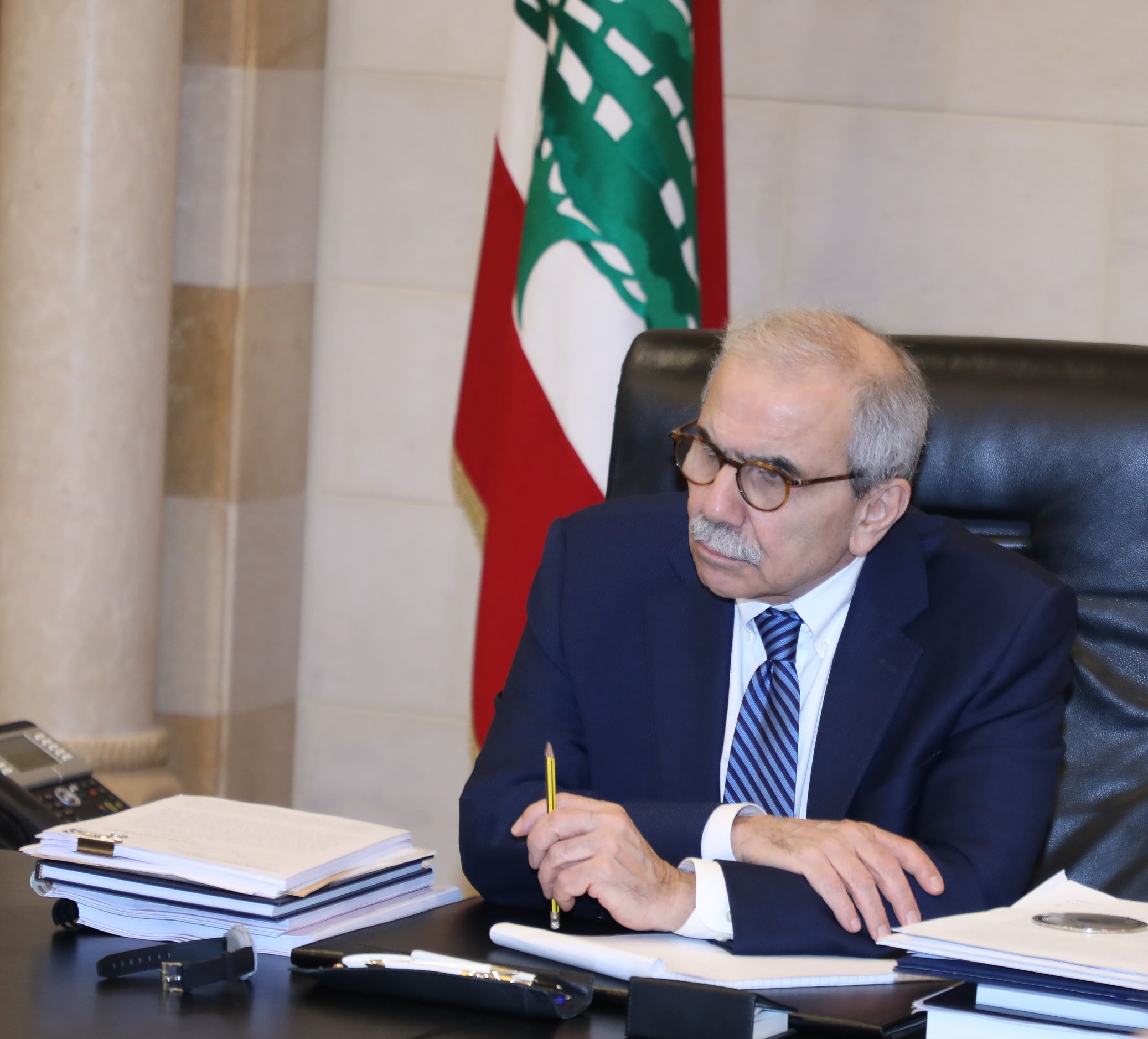 بيان صادر عن المكتب الإعلامي لرئيس مجلس الوزراء: