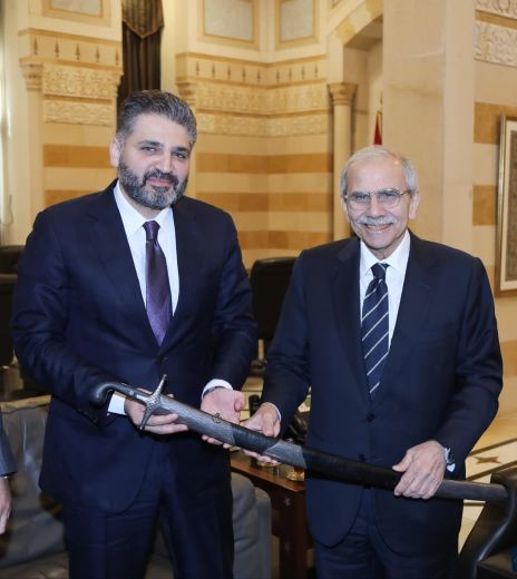 الرئيس سلام يستقبل وزير الثقافة السوري محمد ياسين صالح